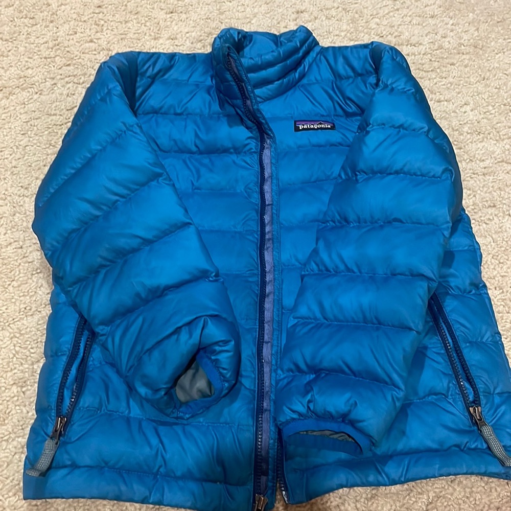 Patagonia boys jacket XS good used condition